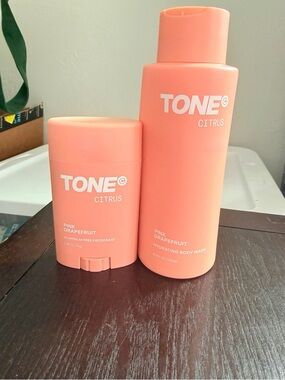 TONE Citrus Pink Grapefruit Body Wash & Deodorant Set